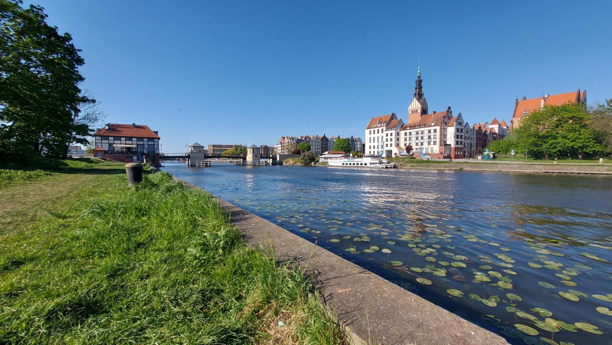 Stare Miasto Kwiaty エルブロンク エクステリア 写真